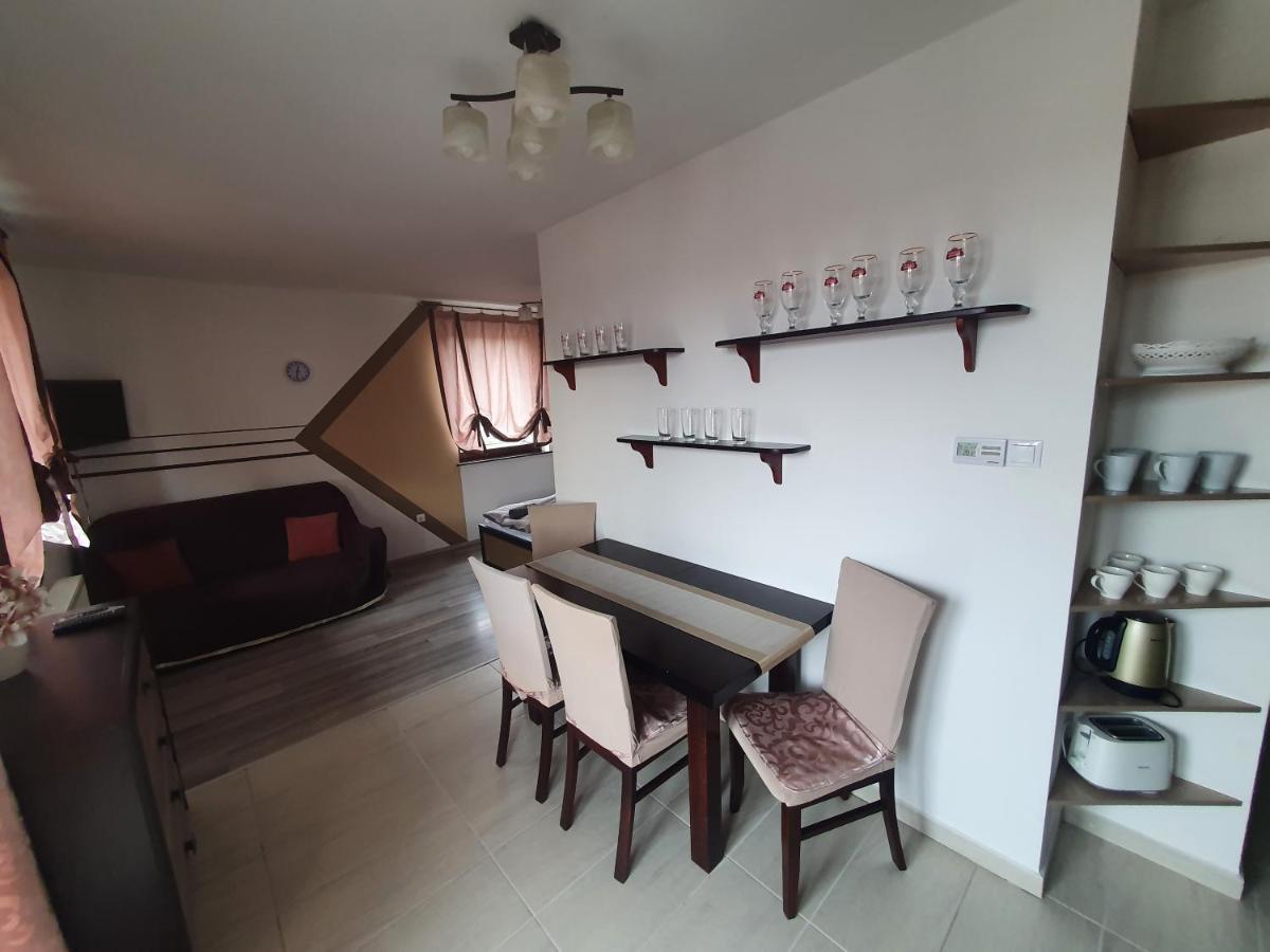 Krisi Apartman Hajdúszoboszló Εξωτερικό φωτογραφία